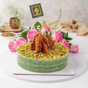Pistachio Cake With Flower