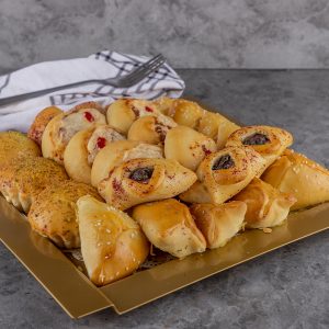 Mix Salties Basket -24 Pcs