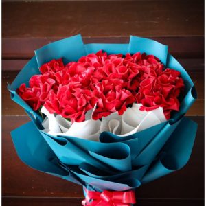 ELEGANT RED FLOWER BOUQUET